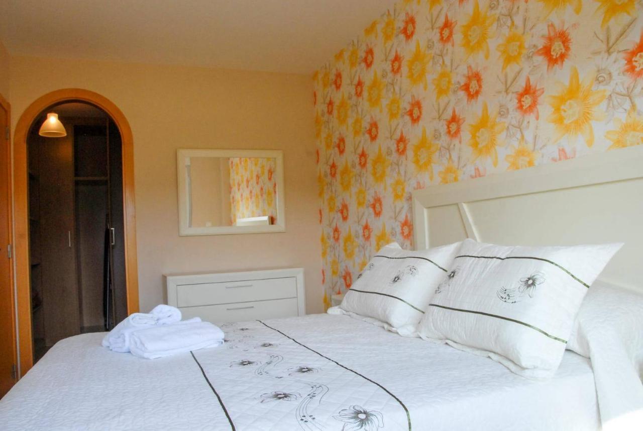 Apartamentos Loncho Финистере Екстериор снимка